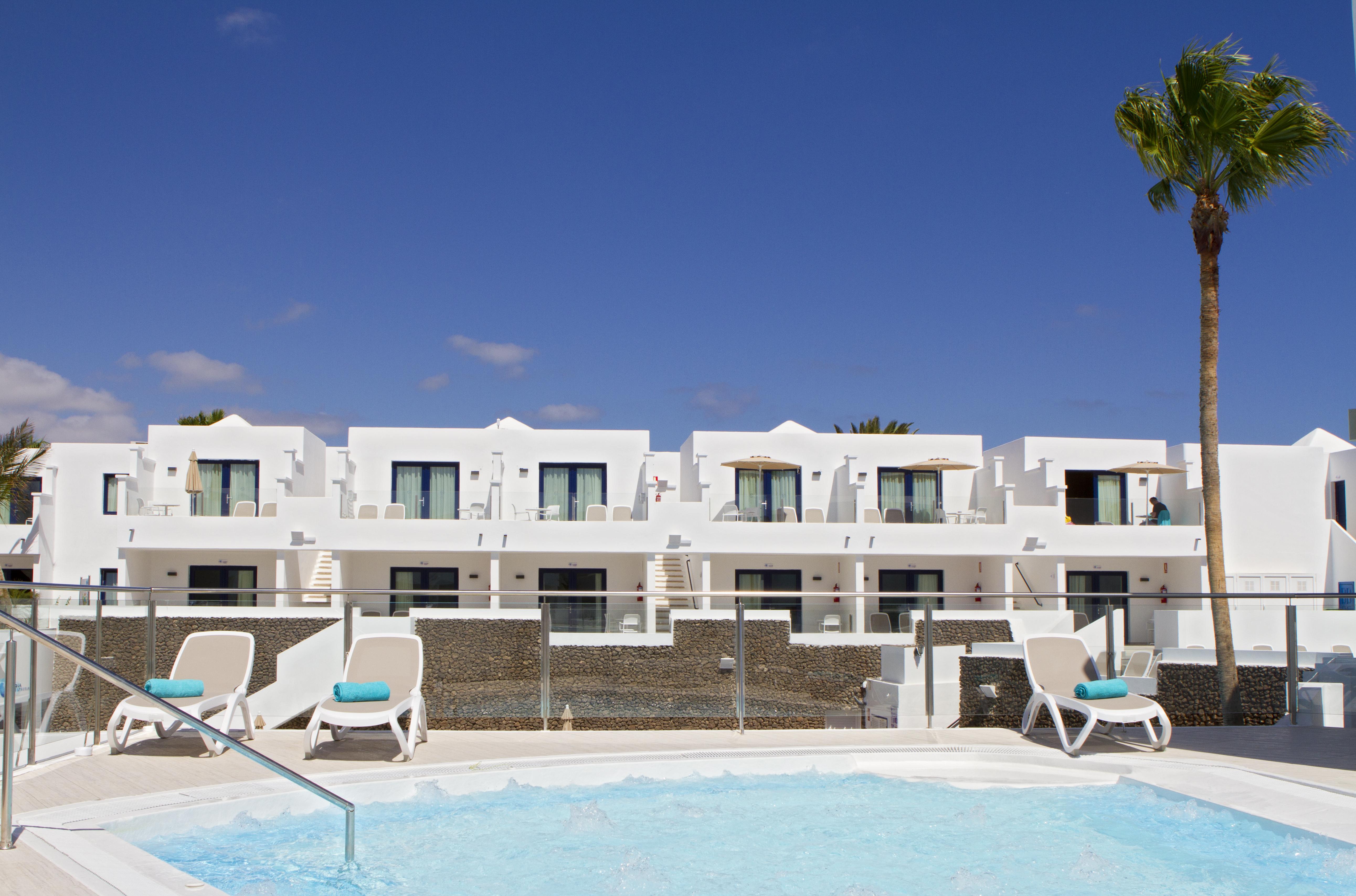 Aqua Suites Puerto del Carmen  Exterior foto