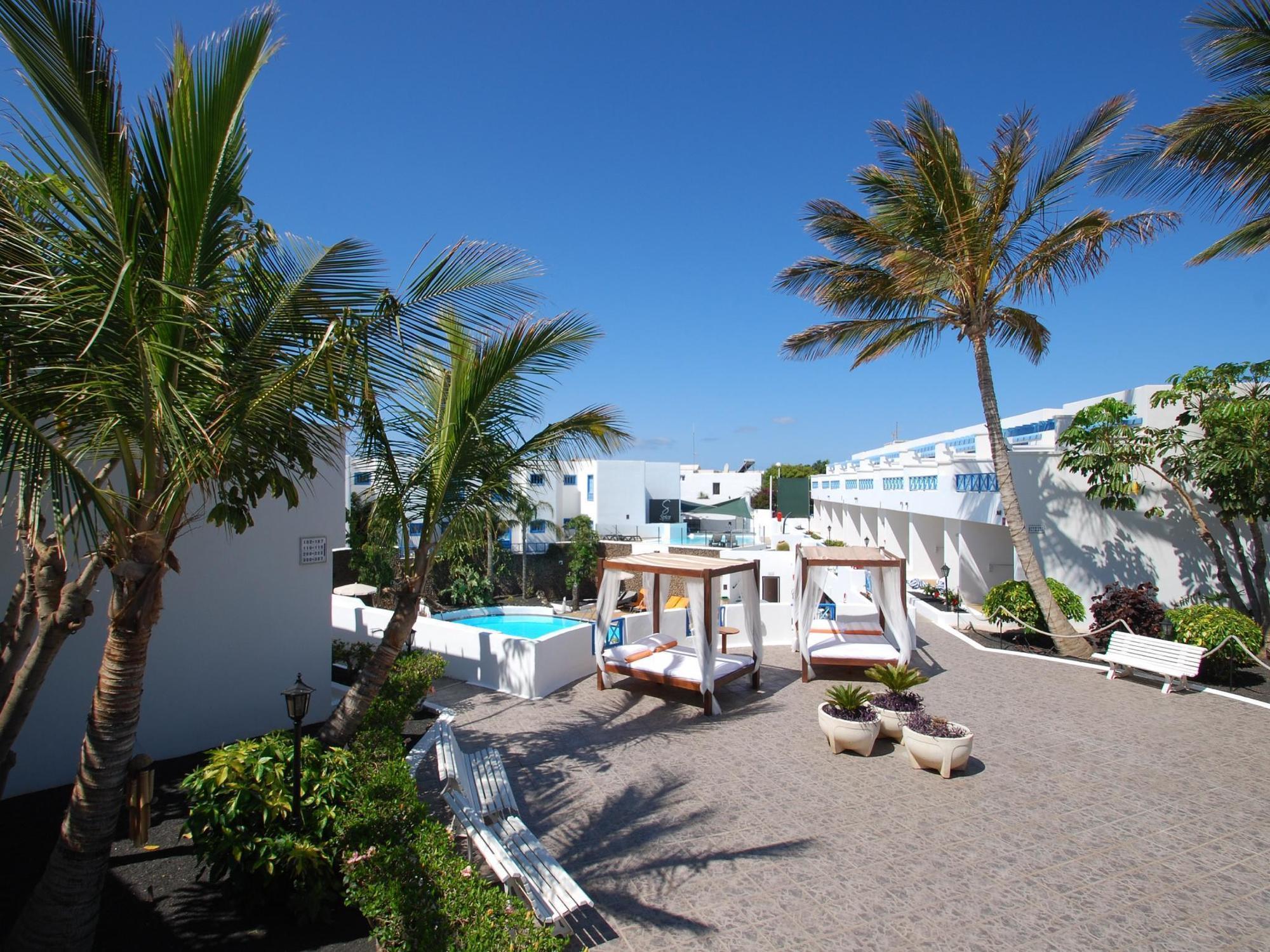 Aqua Suites Puerto del Carmen  Exterior foto