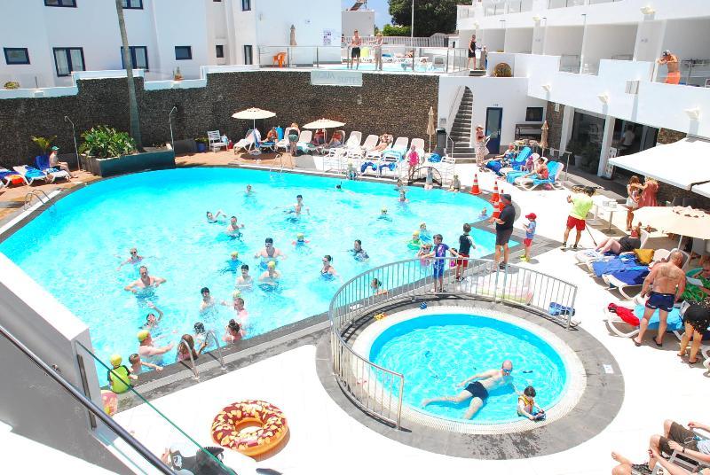 Aqua Suites Puerto del Carmen  Exterior foto